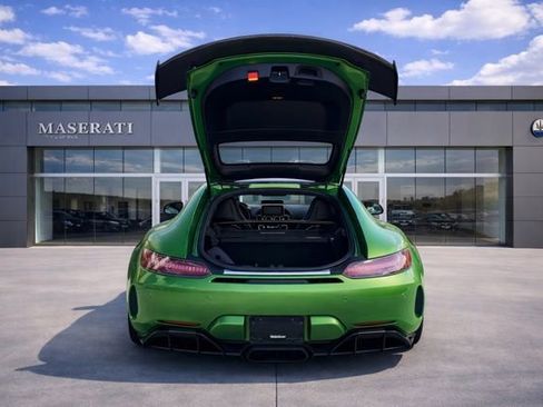 Used 2018 Mercedes-Benz AMG GT R image 7