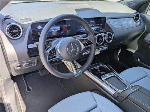 New 2026 Mercedes-Benz GLA 250 image 3
