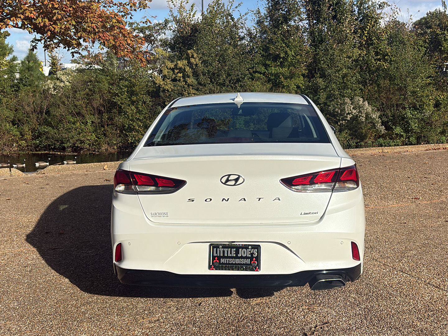Used 2018 Hyundai Sonata Limited w/ Limited Ultimate Package 03 FWD image 6