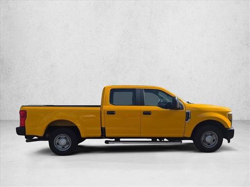 Used 2017 Ford F350 XL RWD image 4