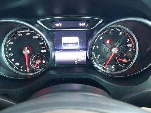 Used 2018 Mercedes-Benz CLA 250 image 19