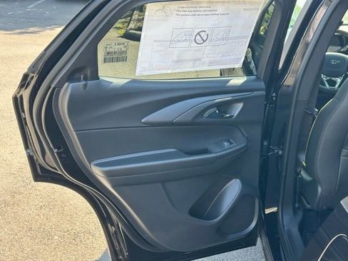 New 2026 Chevrolet TrailBlazer ACTIV w/ Convenience Package image 11