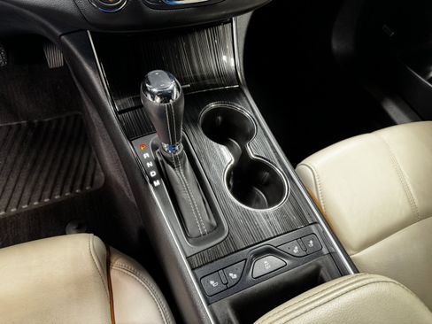 Used 2018 Chevrolet Impala Premier FWD image 30