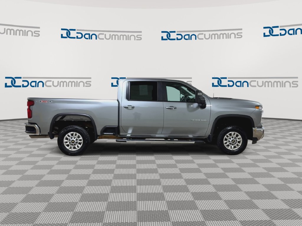 Used 2025 Chevrolet Silverado 2500 LT w/ Convenience Package AWD/4WD image 9