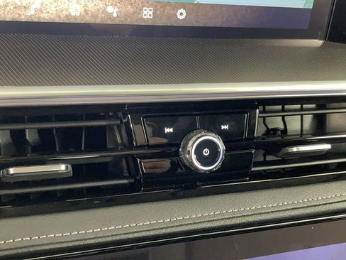 New 2025 INFINITI QX80 Luxe w/ Exterior Package image 19