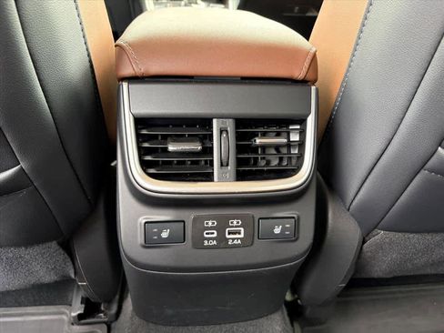 Used 2024 Subaru Outback Touring XT w/ Popular Package #2 image 10