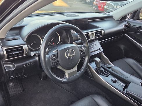 Used 2014 Lexus IS 250 w/ Navigation Package image 11