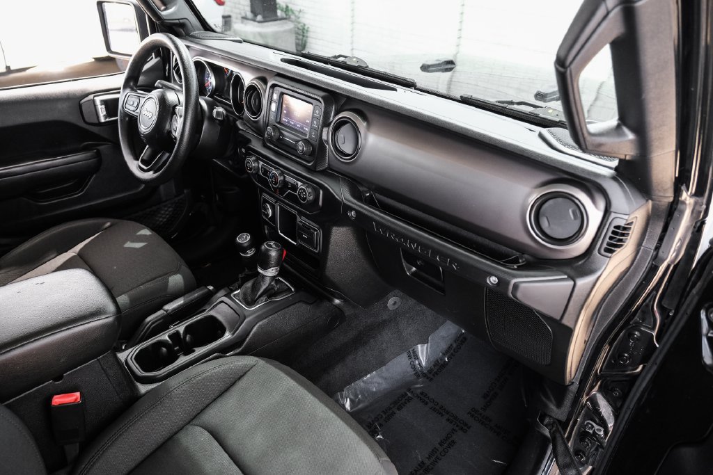 Used 2020 Jeep Wrangler Unlimited Sport AWD/4WD image 11