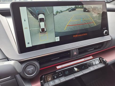 New 2026 Toyota Prius Plug-In Hybrid w/ Limited Premium Package image 18