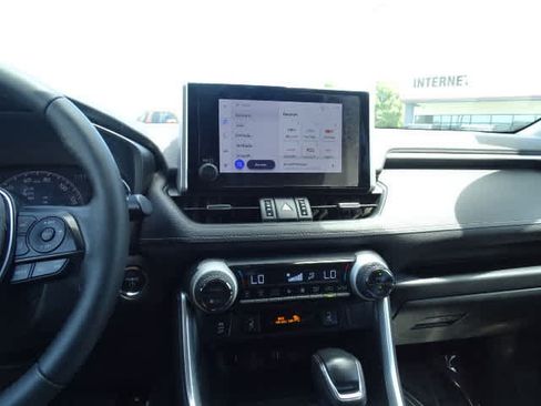 Certified 2023 Toyota RAV4 XLE Premium AWD/4WD image 27