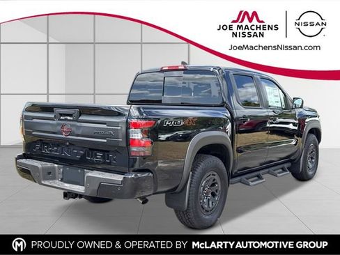 New 2026 Nissan Frontier PRO-4X w/ Pro-4x Convenience Package image 6
