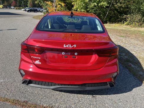 Certified 2023 Kia Forte LXS image 6
