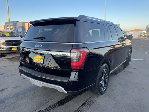 Used 2019 Ford Expedition Max Limited image 8