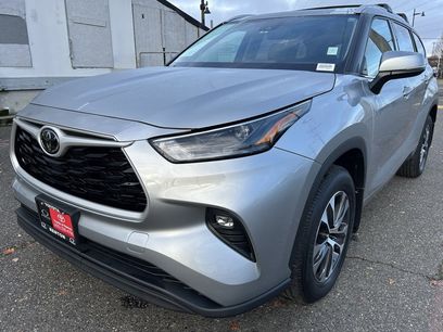 Certified 2022 Toyota Highlander XLE