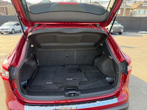 Used 2022 Nissan Rogue Sport SV w/ Technology Package image 25