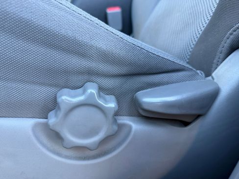 Used 2015 Toyota Tacoma PreRunner image 14