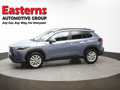 Used 2024 Toyota Corolla Cross LE image 55