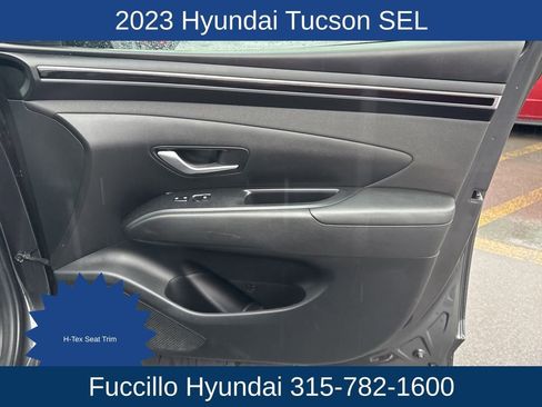 Used 2023 Hyundai Tucson SEL w/ Convenience Package image 4
