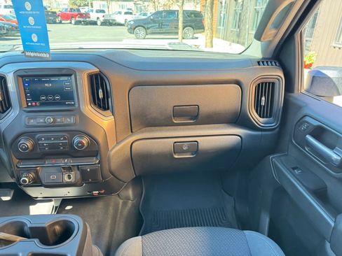 Used 2020 Chevrolet Silverado 3500 W/T image 13