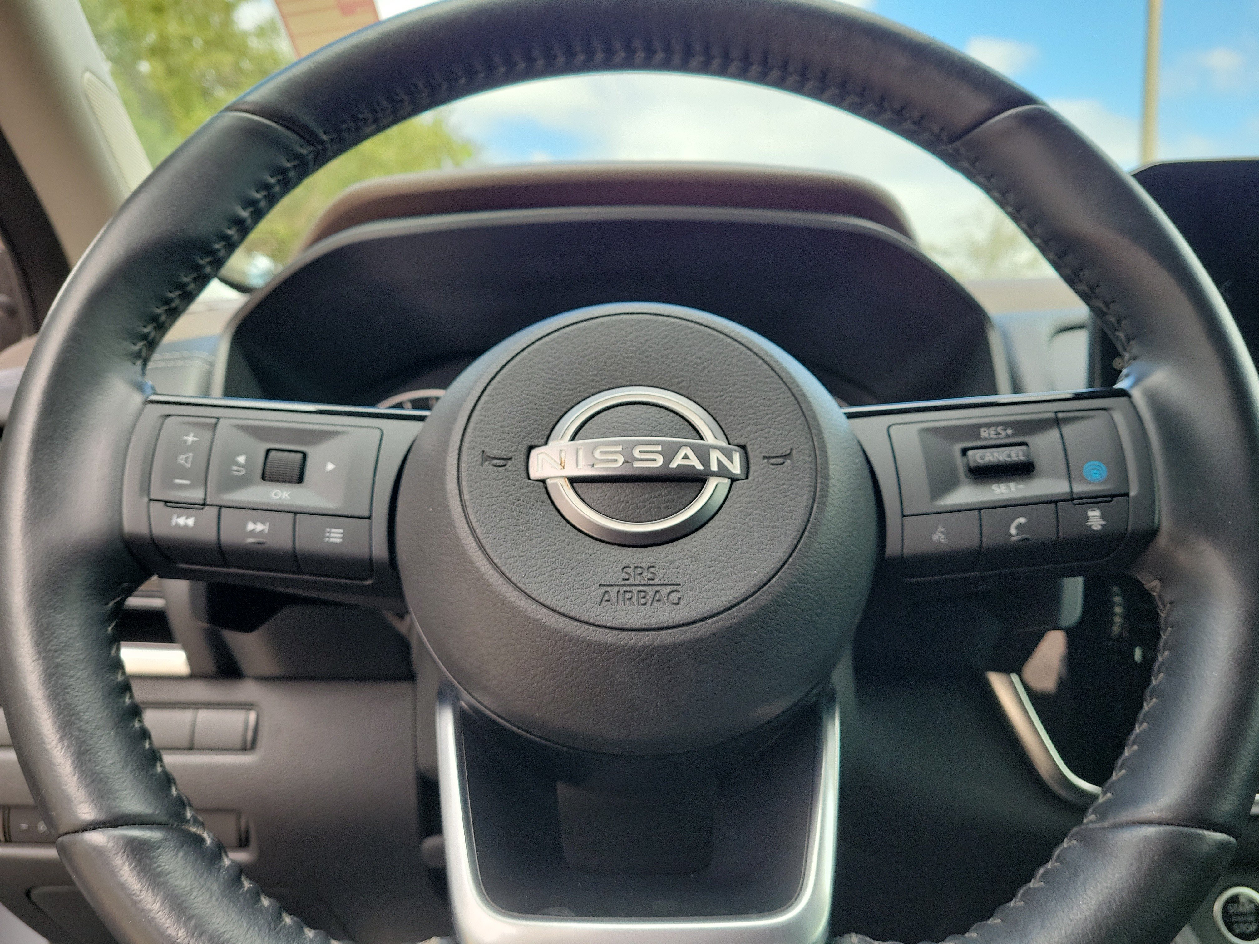 Certified 2023 Nissan Rogue SL w/ SL Premium Package FWD image 21