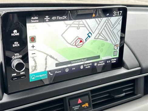 New 2025 Honda Pilot Touring image 28