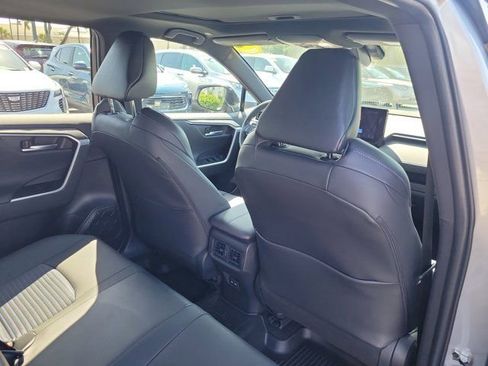 Used 2025 Toyota RAV4 XSE w/ Weather Package AWD/4WD image 10