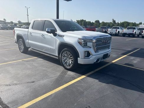 Used 2019 GMC Sierra 1500 Denali w/ Denali Ultimate Package AWD/4WD image 7