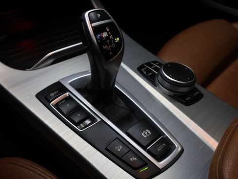 Used 2018 BMW X4 M40i image 26