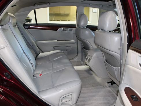 Used 2008 Toyota Avalon XLS FWD image 30