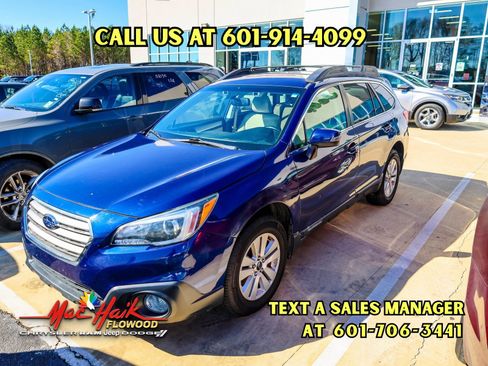 Used 2015 Subaru Outback 2.5i Premium image 1