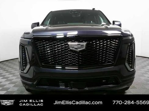 Certified 2026 Cadillac Escalade ESV Platinum Sport AWD/4WD image 34