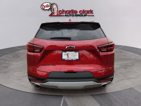 New 2026 Chevrolet Blazer LT w/ Convenience Package AWD/4WD image 4