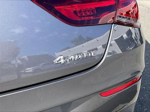 Used 2023 Mercedes-Benz CLA 250 4MATIC image 29