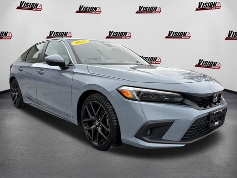 Used 2023 Honda Civic Sport Touring image 3