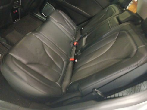 Used 2023 Lincoln Nautilus Reserve AWD/4WD image 7