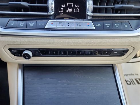 Used 2022 BMW 430i xDrive Convertible w/ Convenience Package image 24