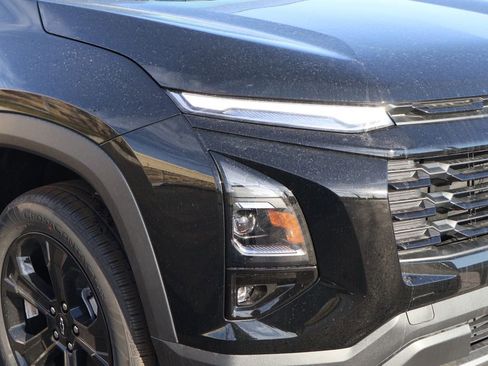 New 2026 Chevrolet Equinox LT w/ Convenience Package II image 3