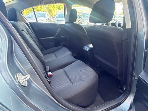 Used 2012 MAZDA MAZDA3 i Touring FWD image 20