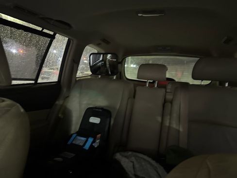 Used 2010 Toyota Highlander Limited image 14