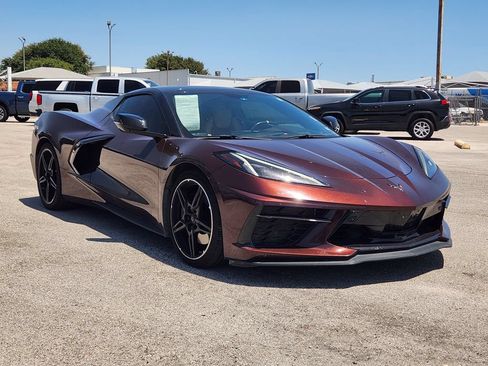 Used 2023 Chevrolet Corvette Stingray Preferred Conv w/ Z51 Performance Package RWD image 3