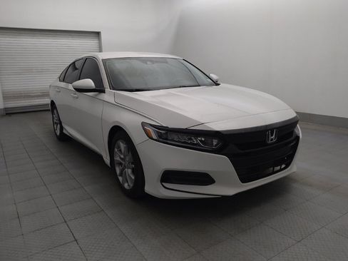 Used 2018 Honda Accord LX image 13