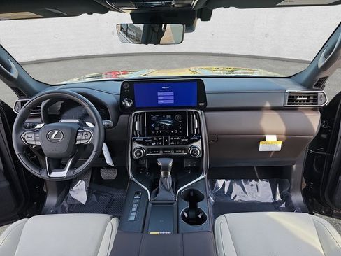 New 2026 Lexus LX 600 4WD w/ Appearance Package image 9