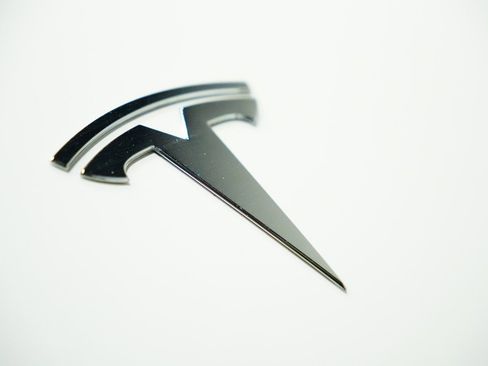 Used 2021 Tesla Model Y Long Range image 5