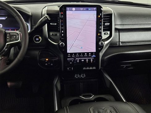 Used 2025 RAM 2500 Laramie image 12