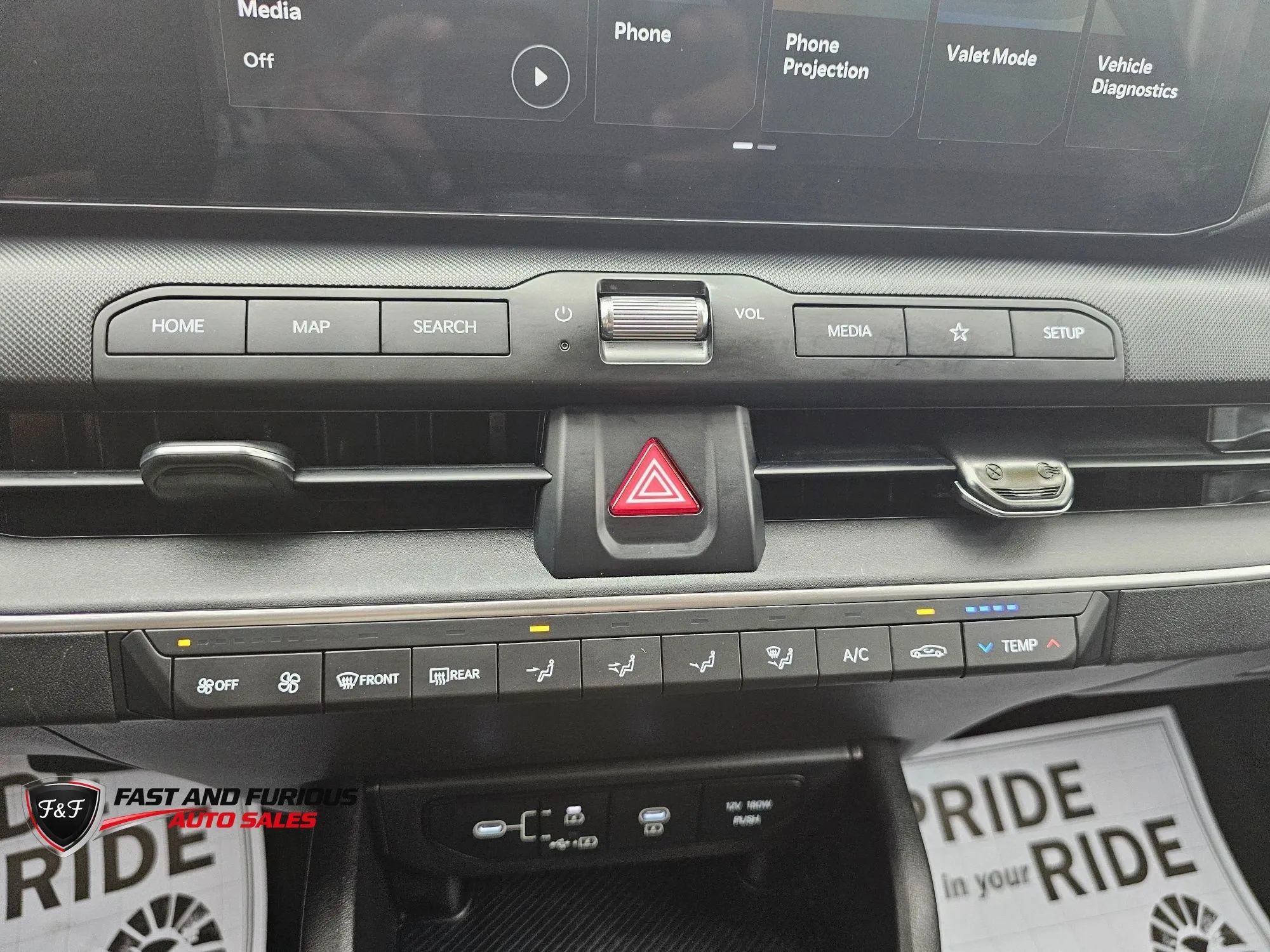 Used 2025 Kia K4 FWD image 20