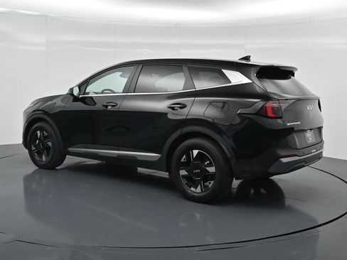 Used 2026 Kia Sportage LX FWD image 4