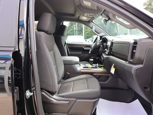 New 2026 Chevrolet Silverado 1500 LT Trail Boss w/ Convenience Package II AWD/4WD image 40