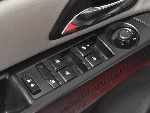 Used 2015 Chevrolet Cruze LT image 10