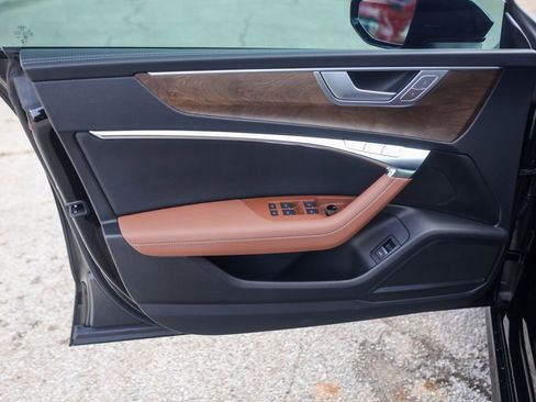 Used 2025 Audi A7 3.0T Premium Plus AWD/4WD image 25