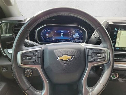 Used 2022 Chevrolet Silverado 1500 LT RWD image 17